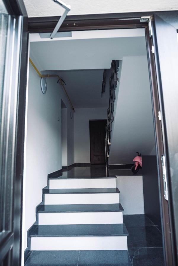 La Stejari Apartment Suceava Bagian luar foto
