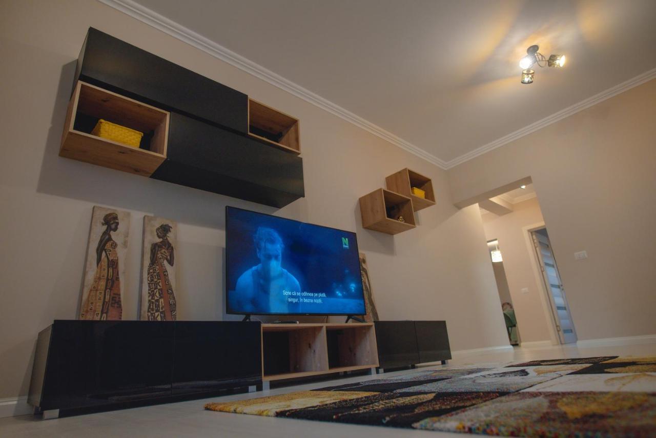 La Stejari Apartment Suceava Bagian luar foto